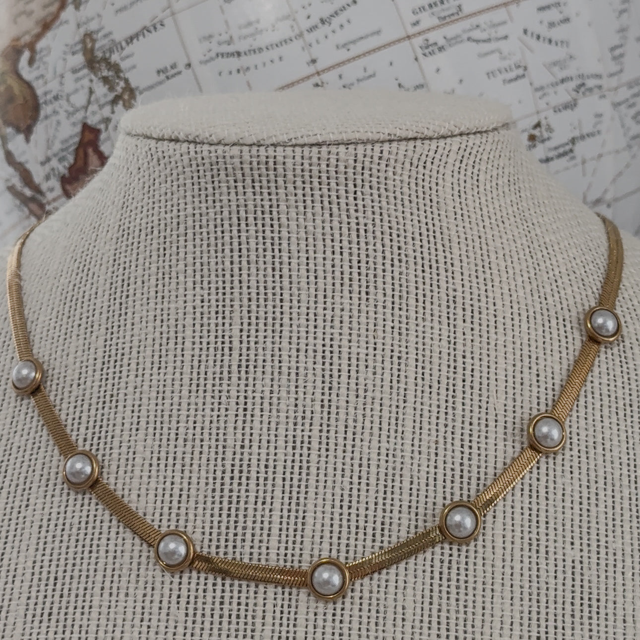 Medusa Pearl Necklace