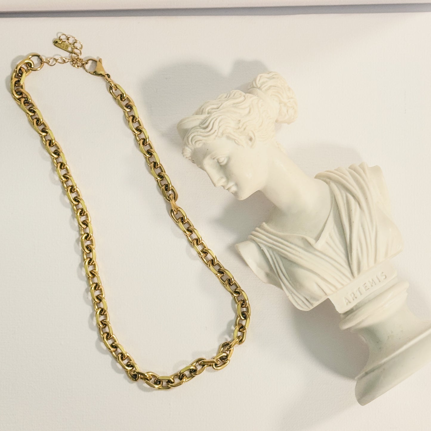 Hera’s Necklace